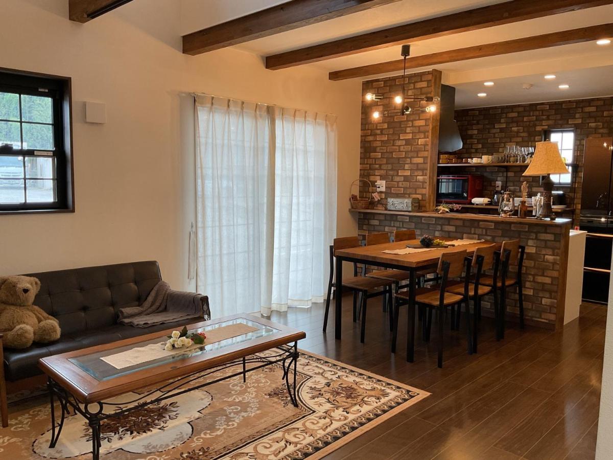 Apartment レンタルヴィラ岐阜各務原-8名宿泊可-ペット可